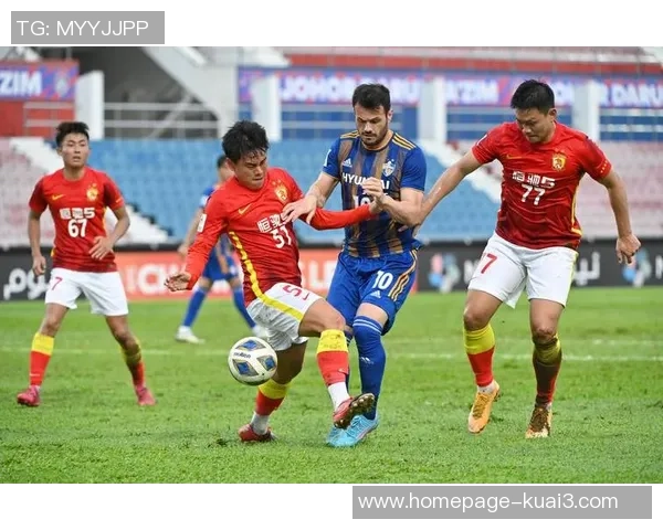 川崎先锋与水手的激烈对决展现足球魅力与团队精神的巅峰较量